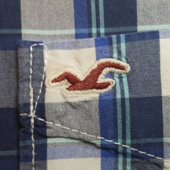 Men'slong sleeve button down dress shirt. - Picture 2 of 4